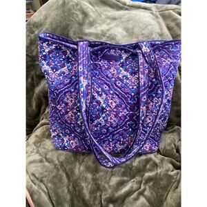 Vera Bradley | Lilac Tapestry pattern | Quilted cotton tote bag | EUC